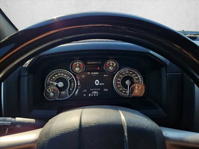 Used 2017 RAM 1500 Limited AWD/4WD image 10