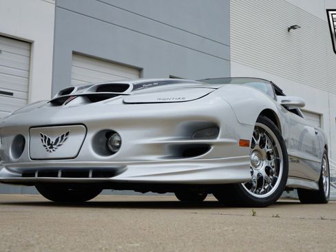 Used 2000 Pontiac Firebird Formula w/ Security Pkg image 26