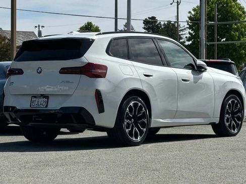Used 2025 BMW X3 xDrive30 w/ M Sport Package AWD/4WD image 4