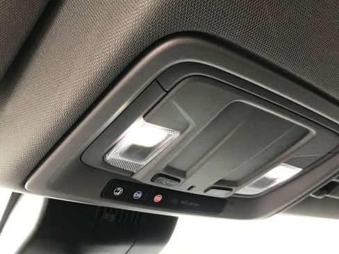 Used 2023 GMC Sierra 1500 Elevation image 8