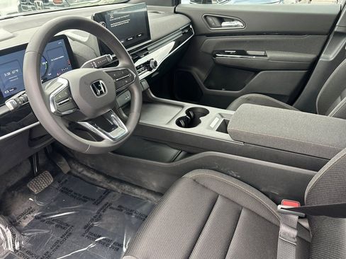 New 2026 Honda Prologue EX image 9