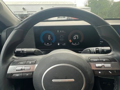 Used 2024 Hyundai Kona SEL AWD/4WD image 10