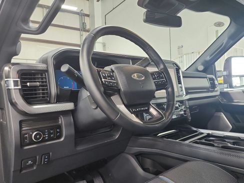 Used 2026 Ford F450 Platinum w/ FX4 Off-Road Package AWD/4WD image 10