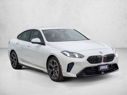 Used 2025 BMW 228i xDrive 228 xDrive image 3