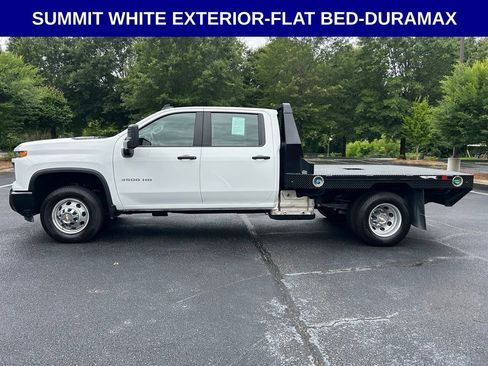 Used 2025 Chevrolet Silverado 3500 W/T AWD/4WD image 4