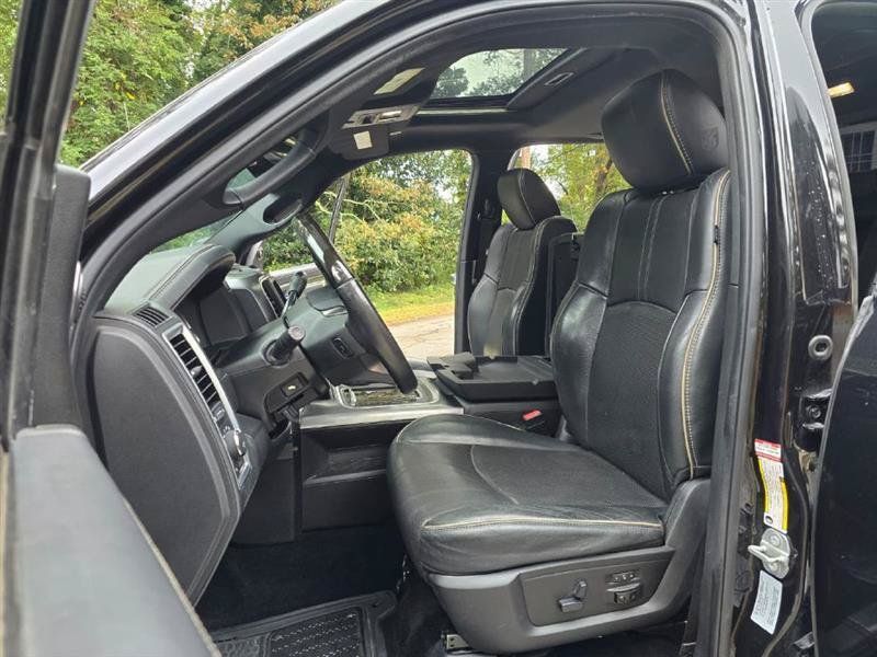 Used 2017 RAM 2500 Limited AWD/4WD image 29