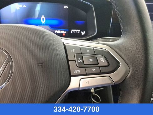 Used 2025 Volkswagen Jetta S image 25