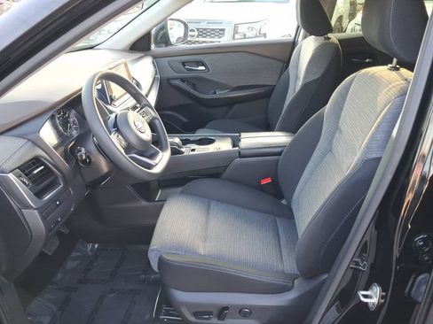 Certified 2023 Nissan Rogue SV FWD image 14