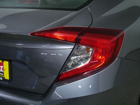 Used 2020 Honda Civic LX image 17