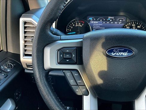 Used 2016 Ford F150 Lariat w/ Equipment Group 501A Mid image 10