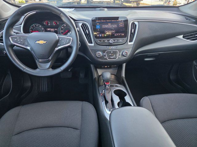 Certified 2024 Chevrolet Malibu RS FWD image 13