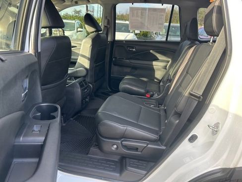 Used 2020 Honda Pilot Elite image 15