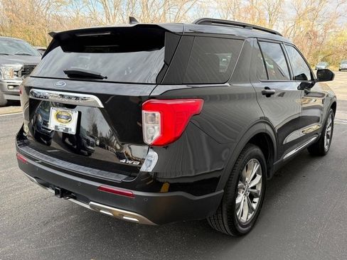 Certified 2023 Ford Explorer XLT image 6