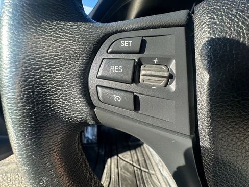 Used 2018 BMW 320i xDrive 320i xDrive image 20