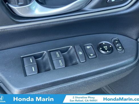 Used 2017 Honda CR-V EX-L image 14