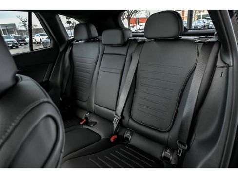 New 2026 Mercedes-Benz GLC 300 4MATIC image 9