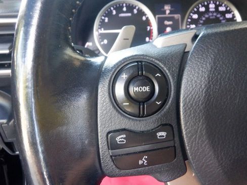 Used 2015 Lexus IS 250 image 17