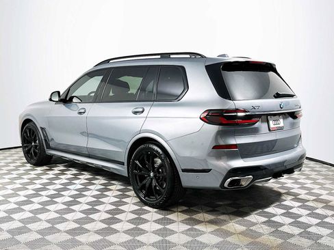 Used 2024 BMW X7 xDrive40i w/ M Sport Package image 5