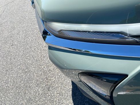 Used 2025 Chevrolet Equinox LT image 30