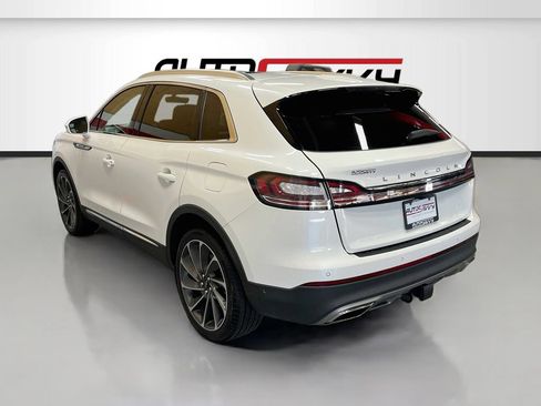 Used 2023 Lincoln Nautilus Reserve w/ Equipment Group 202A AWD/4WD image 5