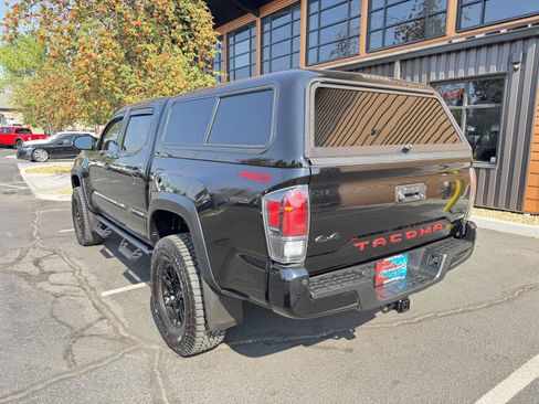 Used 2020 Toyota Tacoma TRD Pro AWD/4WD image 3