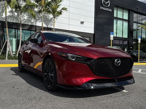 New 2026 MAZDA MAZDA3 Hatchback w/Premium Plus Pkg image 31
