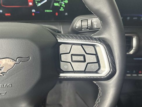 Used 2025 Ford Mustang GT Premium RWD image 25