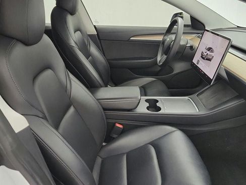 Used 2022 Tesla Model 3 Standard Range RWD image 27