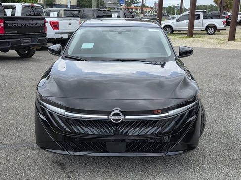 New 2026 Nissan Sentra SR FWD image 3