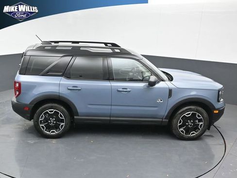 Used 2025 Ford Bronco Sport Outer Banks w/ Outer Banks Tech Package+ image 16