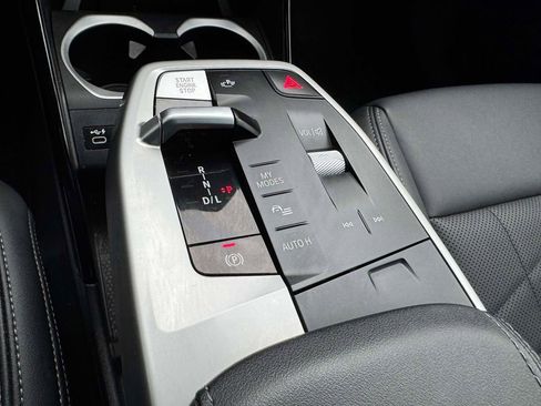 Certified 2023 BMW X1 xDrive28i w/ Convenience Package image 15