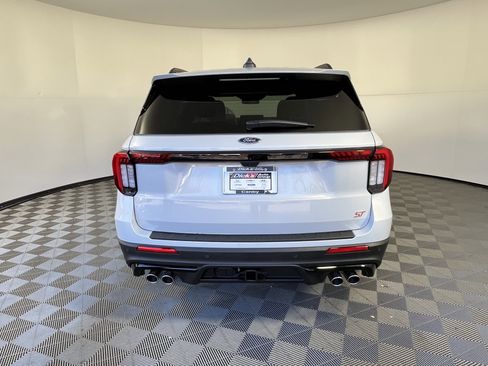 New 2026 Ford Explorer ST w/ Sun And Sound Package image 4