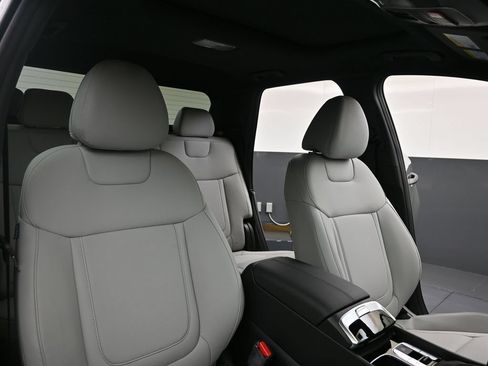 Certified 2026 Hyundai Santa Cruz SEL AWD/4WD image 13