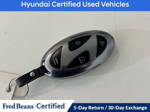 Certified 2025 Hyundai Santa Cruz Limited AWD/4WD image 34