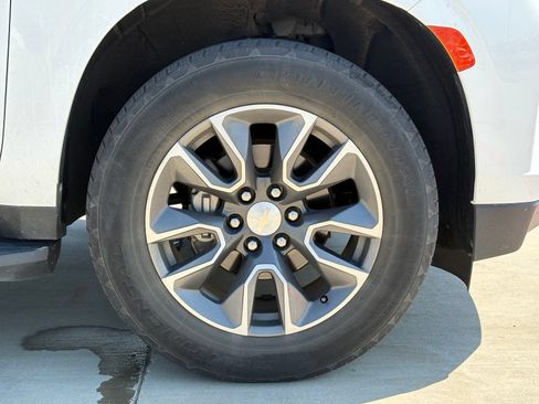 Certified 2022 Chevrolet Tahoe LT RWD image 10