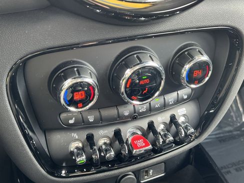 Certified 2024 MINI Cooper Clubman S image 22