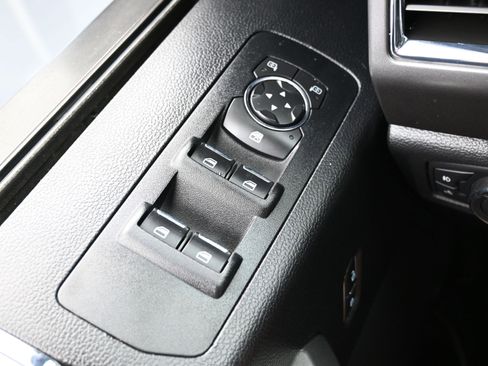 Used 2016 Ford F150 XLT w/ Equipment Group 302A Luxury image 24