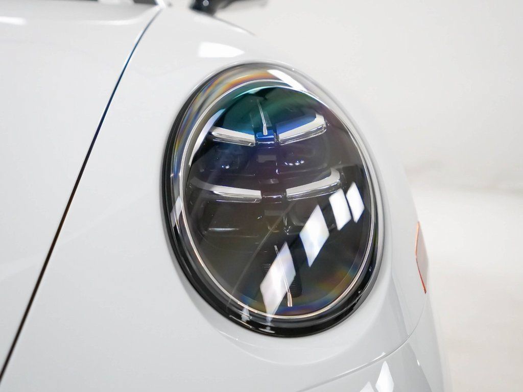 Certified 2026 Porsche 911 Carrera S RWD image 6