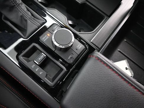 Used 2025 Toyota Sequoia TRD Pro AWD/4WD image 39