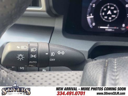 Used 2025 Toyota 4Runner TRD Sport Premium AWD/4WD image 32