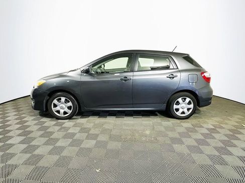 Used 2010 Toyota Matrix image 5