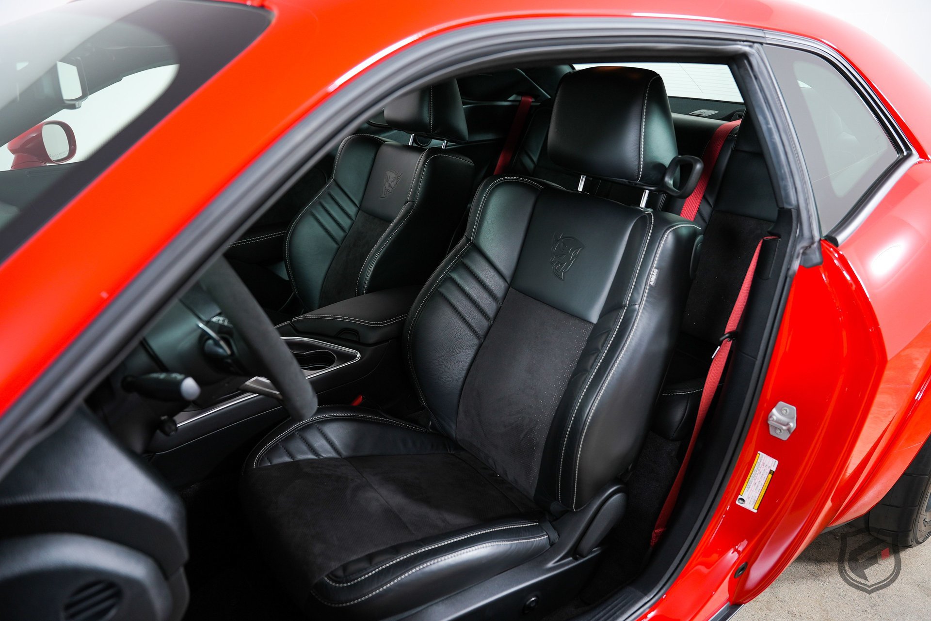 Used 2018 Dodge Challenger SRT Demon RWD image 39