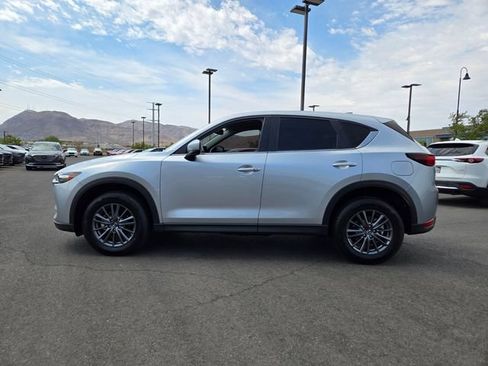 Used 2020 MAZDA CX-5 Touring FWD image 3