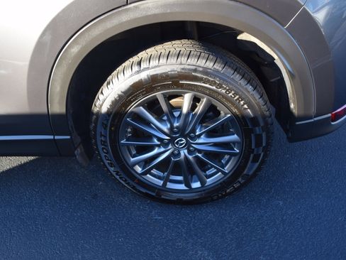 Used 2019 MAZDA CX-5 Touring image 6