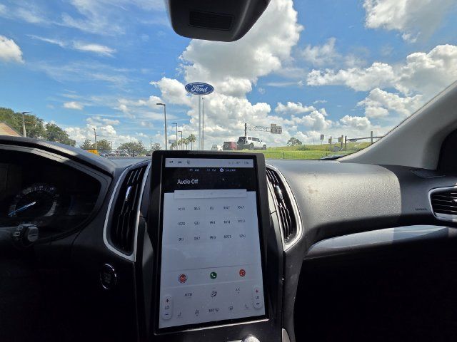 Certified 2024 Ford Edge SEL AWD/4WD image 15