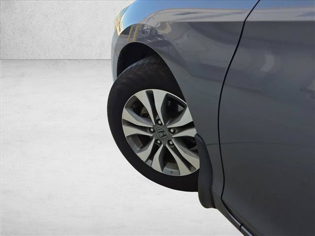 Used 2015 Honda Accord LX image 10