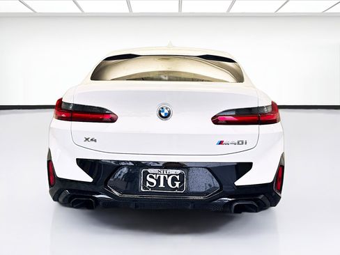 Used 2022 BMW X4 M40i image 5