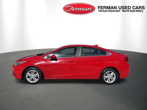 Used 2016 Chevrolet Cruze LT FWD image 9
