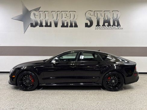 Used 2016 Audi RS 7 Prestige w/ Driver Assistance Package image 11