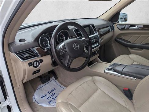 Used 2015 Mercedes-Benz GL 450 4MATIC image 11